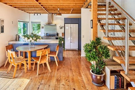 Photo of property in 101 Cluny Road, Plimmerton, Porirua, 5026