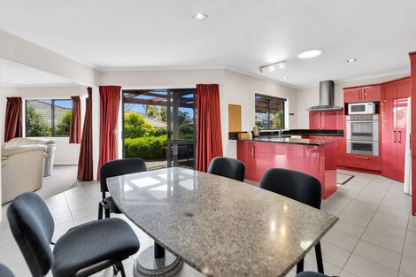 Photo of property in 16 Stanley Drive, Lynmore, Rotorua, 3010