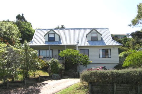Photo of property in 72 Hadfield Street, Beach Haven, Auckland, 0626