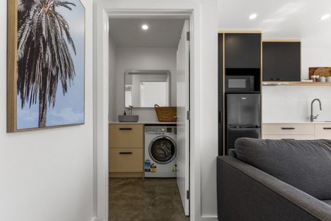 Photo of property in 3 Te Roera Drive, Taradale, Napier, 4112