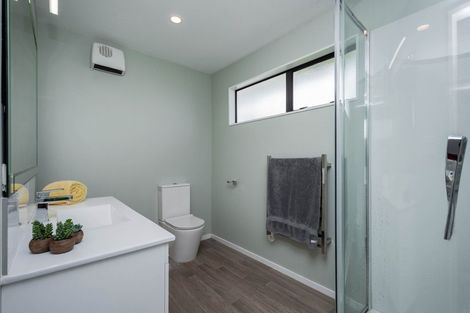 Photo of property in 4 Montserrat Place, Grenada Village, Wellington, 6037