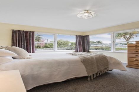 Photo of property in 34 Levesque Street, Birkdale, Auckland, 0626