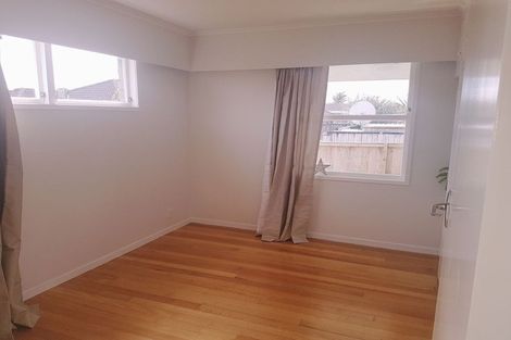 Photo of property in 24a Grove Road, Papakura, 2110