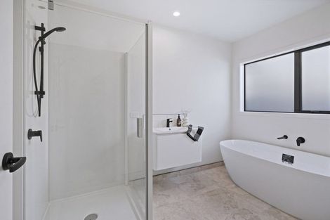 Photo of property in 22 Oneone Street, Cambridge, 3493