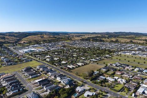 Photo of property in 1 Kakahi Road, Beachlands, 2018