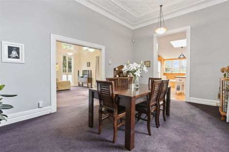 Photo of property in 58 Gladstone Road, Northcote, Auckland, 0627