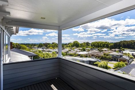 Photo of property in 6 Rushden Rise, Westmorland, Christchurch, 8025