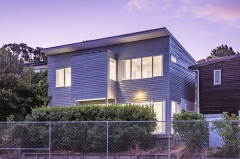 Photo of property in 2/46 Bracken Road, Paparangi, Wellington, 6037