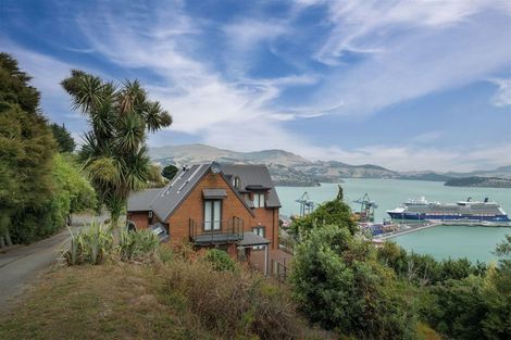 Photo of property in 30 Gilmour Terrace, Lyttelton, 8082