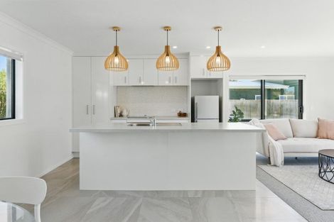 Photo of property in 15a Delhi Avenue, Aramoho, Whanganui, 4500