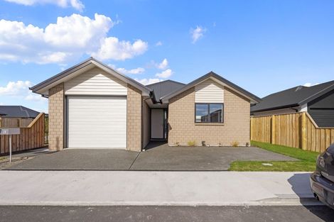 Photo of property in 28 Te Pakiaka Road, Pegasus, 7612