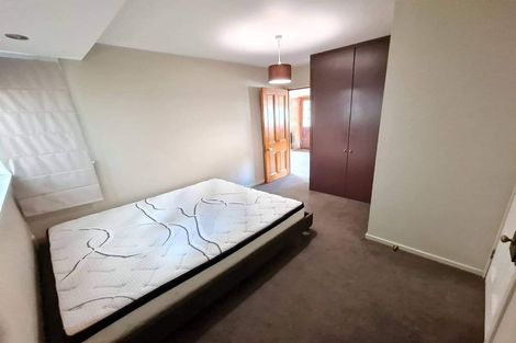 Photo of property in 23 Hawkhurst Road, Lyttelton, 8082