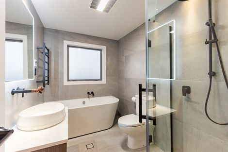 Photo of property in 4 Hanikura Street, Long Bay, Auckland, 0630