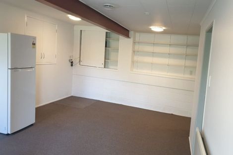 Photo of property in 48 Lynden Avenue, Hillcrest, Auckland, 0627