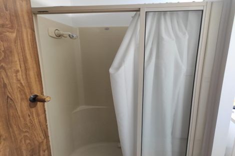 Photo of property in 1 Mona Vale, West Harbour, Auckland, 0618