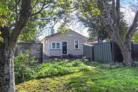 Photo of property in 12 Albert Street, Masterton, 5810