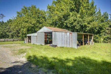 Photo of property in 2412 Kahuranaki Road, Elsthorpe, Havelock North, 4295