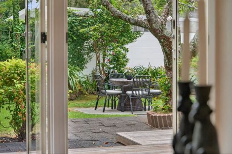 Photo of property in 55 Hillcrest Avenue, Hillcrest, Auckland, 0627