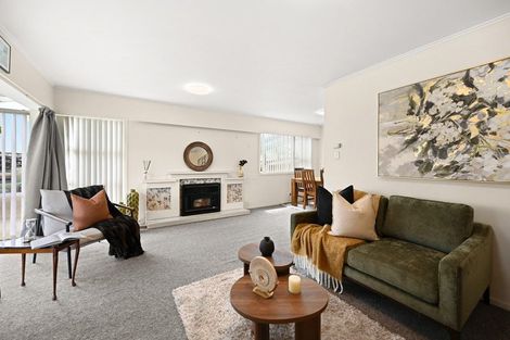Photo of property in 4 Totara Drive, St Andrews, Hamilton, 3200