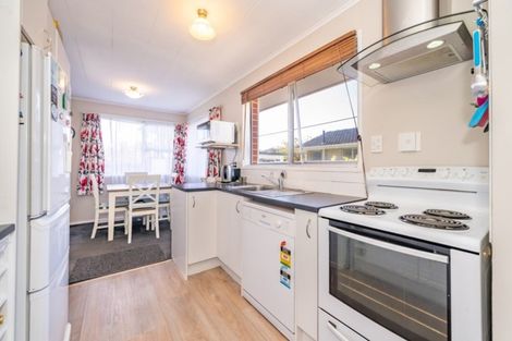 Photo of property in 40a Wilford Street, Wallaceville, Upper Hutt, 5018