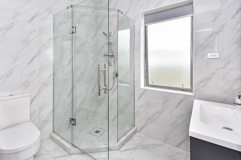 Photo of property in 28 Ancroft Street, Papakura, 2110