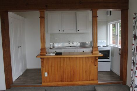 Photo of property in 2/87 Rakau Road, Hataitai, Wellington, 6021