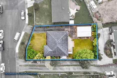 Photo of property in 50 Allington Road, Massey, Auckland, 0614