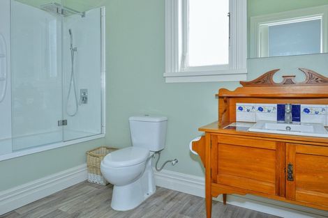 Photo of property in 166 Stout Street, Mangapapa, Gisborne, 4010