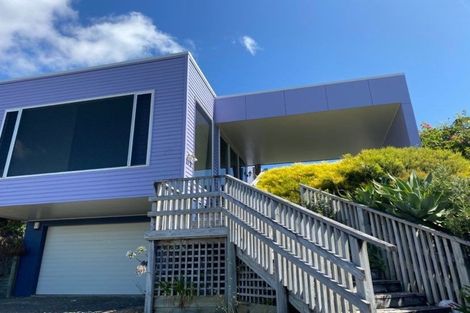 Photo of property in 15 Opotoru Road, Raglan, 3225