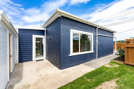 Photo of property in 24 Brighton Road, Green Island, Dunedin, 9018