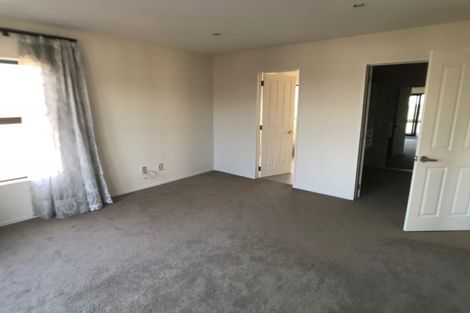 Photo of property in 79 Deep Creek Road, Waiake, Auckland, 0630