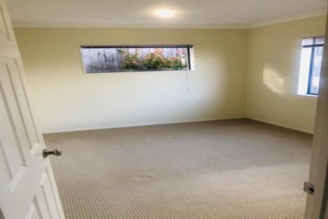 Photo of property in 2/25 Keldale Place, Forrest Hill, Auckland, 0620