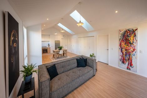 Photo of property in 52 Red Cottage Drive, Lake Hayes, Queenstown, 9304