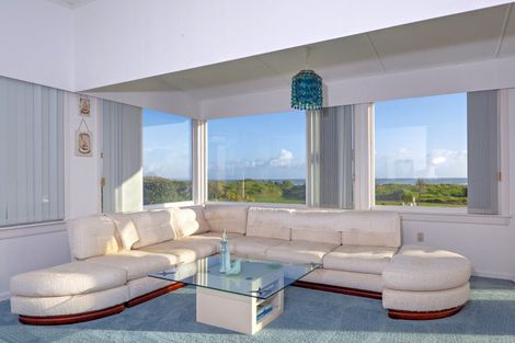 Photo of property in 285a Pohutukawa Avenue, Ohope, 3121