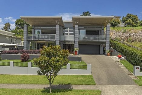 Photo of property in 162 Castlewold Drive, Bethlehem, Tauranga, 3110
