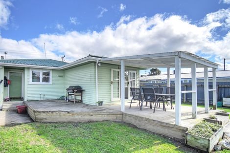 Photo of property in 21 South Belt, Solway, Masterton, 5810