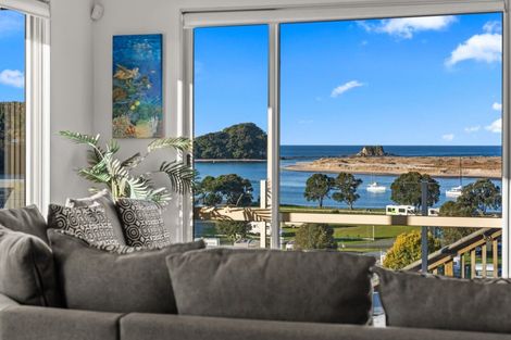 Photo of property in 43 Olsen Avenue, Mangawhai Heads, Mangawhai, 0505