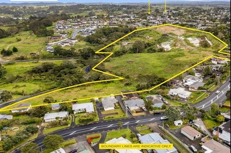 Photo of property in 39 Chamberlain Road, Massey, Auckland, 0614