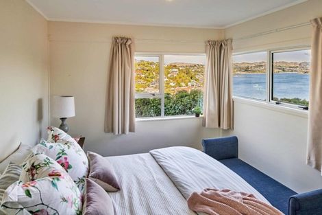 Photo of property in 18 Gordon Road, Plimmerton, Porirua, 5026