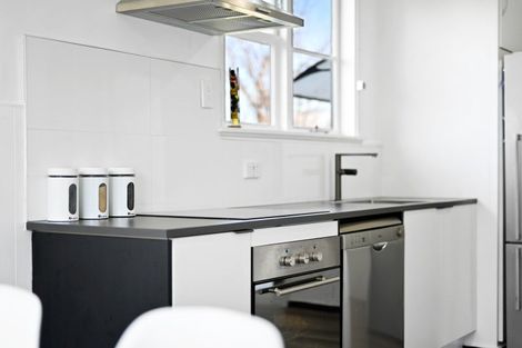 Photo of property in 4 Denz Street, Maeroa, Hamilton, 3200