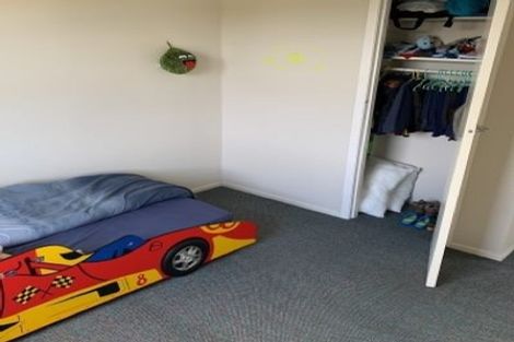 Photo of property in 7 Segedin Place, Glenfield, Auckland, 0629