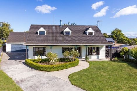 Photo of property in 2 Ascot Close, Richmond Heights, Taupo, 3330