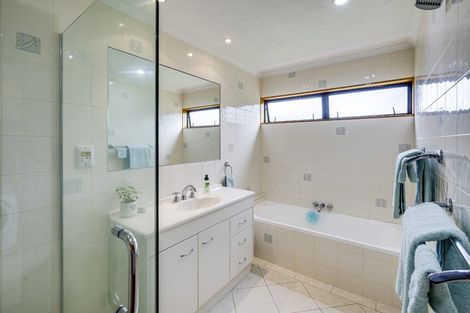 Photo of property in 55a Avenue Road, Greenmeadows, Napier, 4112