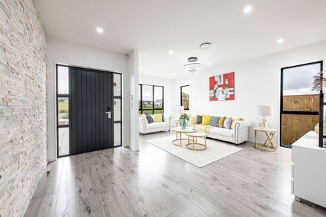 Photo of property in 42 Tir Conaill Avenue, Flat Bush, Auckland, 2019