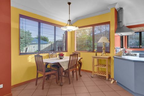 Photo of property in 42 Ayrshire Drive, Grandview Heights, Hamilton, 3200