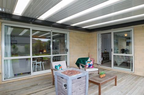 Photo of property in 73 Arataki Road, Havelock North, 4130