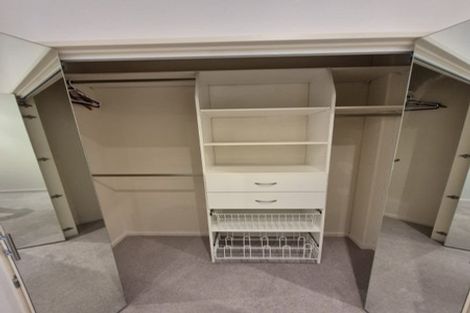 Photo of property in Stadium Garden Flats, 309/107 Thorndon Quay, Pipitea, Wellington, 6011