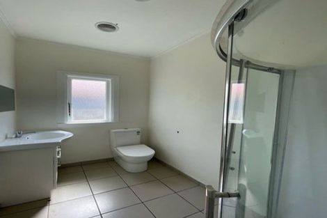 Photo of property in 400 Broadway, Miramar, Wellington, 6022