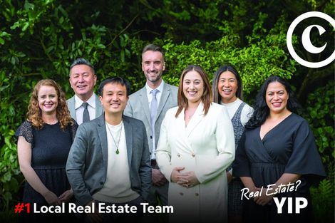 Photo of property in 7 Wakely Road, Newlands, Wellington, 6037