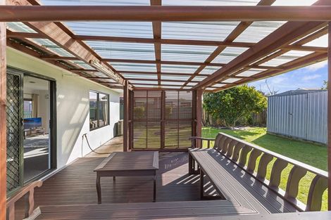 Photo of property in 14 Catalina Drive, Melville, Hamilton, 3206